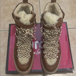 NIB Circus by Sam Edelman Gretchen Winter Boots Women’s Size 8